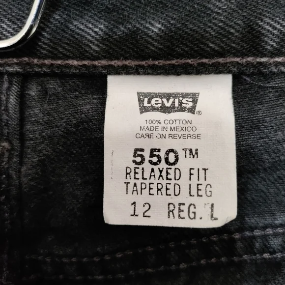 Levi's 550 Relaxed fit tapered leg black jeans woman size 12 - Picture 5 of 6